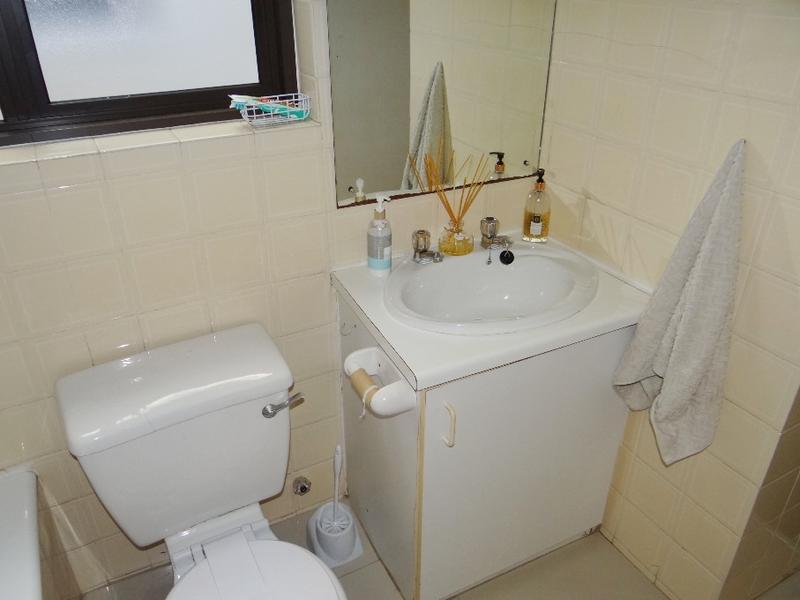 To Let 1 Bedroom Property for Rent in Rosebank Western Cape